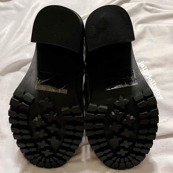 NWOT Torrid Olive Green Faux Leather Lace-Up Hiker Boot 9WW - Picture 8 of 15